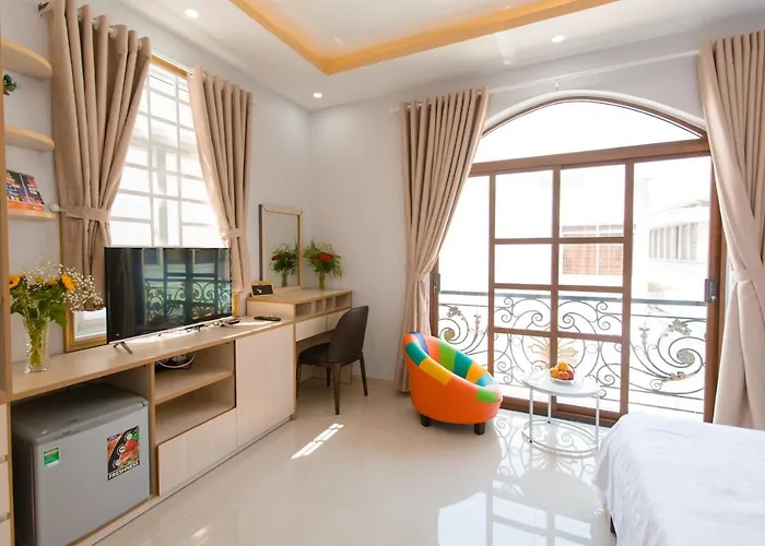 Cbd Home - Home In Central - The Art