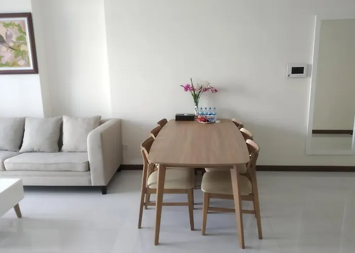 2Br 79M2 Apart & Free Pool - Vinhomes Central Park
