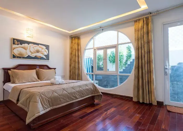 The Wooden Apartments - In The Heart Of Ben Thanh