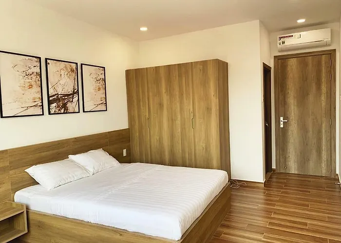 Chaien\'S House And Service Apartment