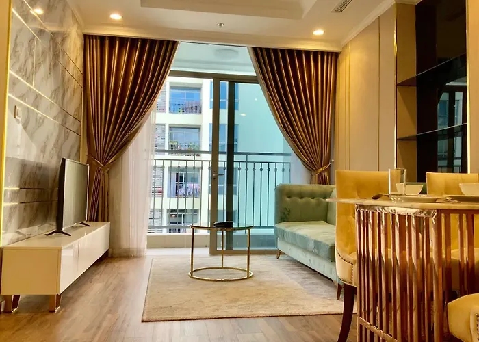 Luxhomes Saigon - Vinhomes Central Park