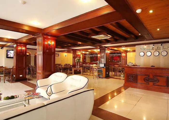 Moonlight Hotel