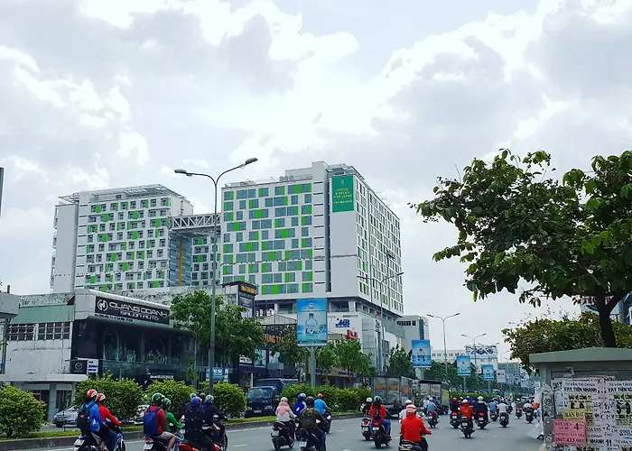Republic Plaza Serviced Apartment
