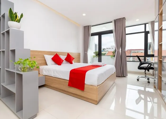 Tht Apartment