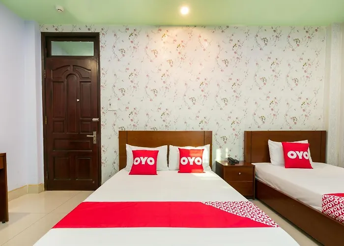 Phu Gia Hotel Near Secc, Fv Hospital