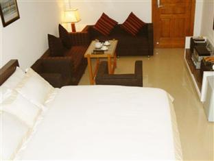 Oasis Hotel 2*