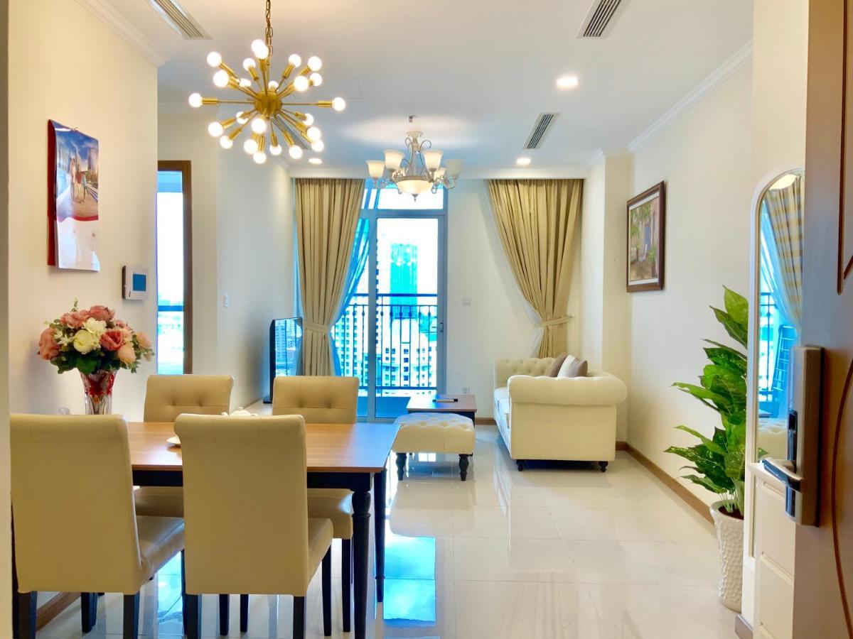 Apartment Luxhomes Saigon - Vinhomes Park Ho Chi Minh City