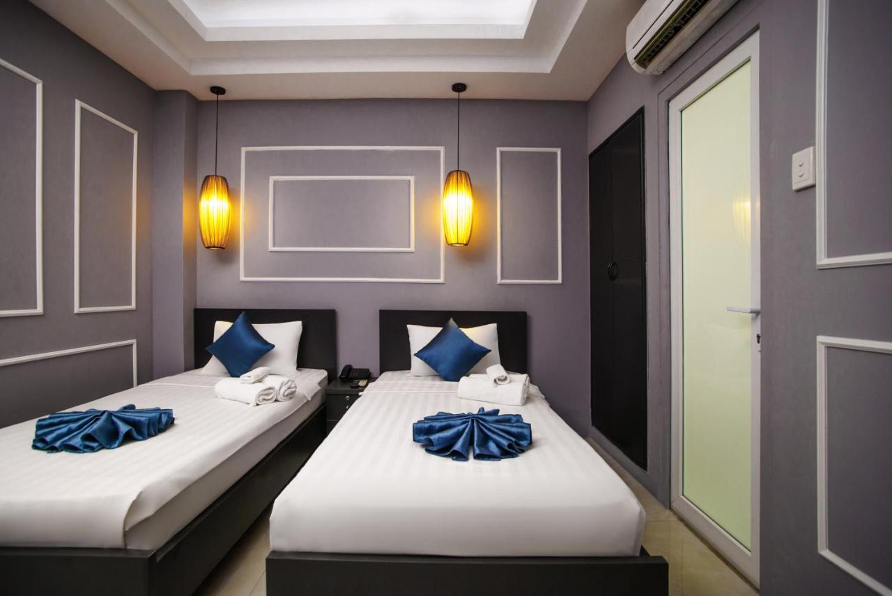 Hotel Sense Legend & 3*