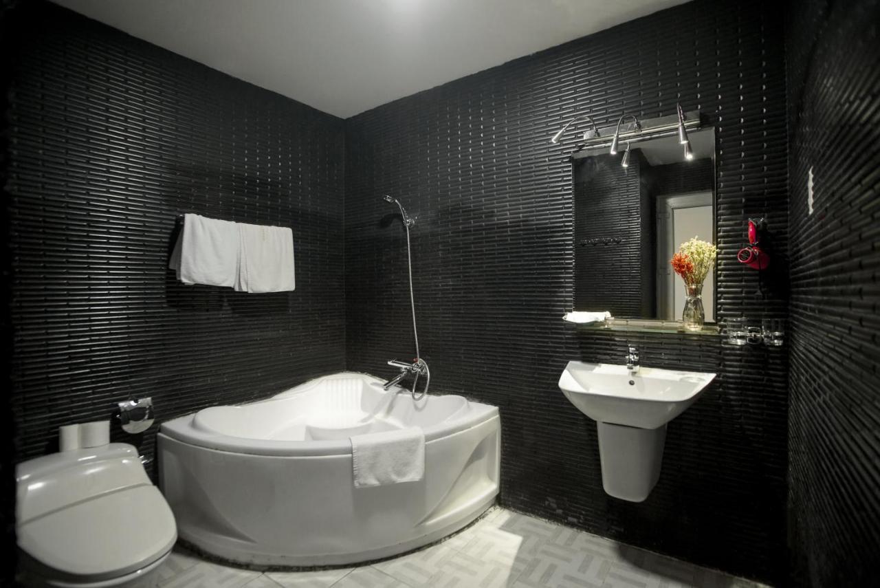 Hotel Sense Legend &