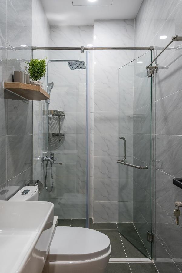 Cozrum Homes Ambera House * Ho Chi Minh City