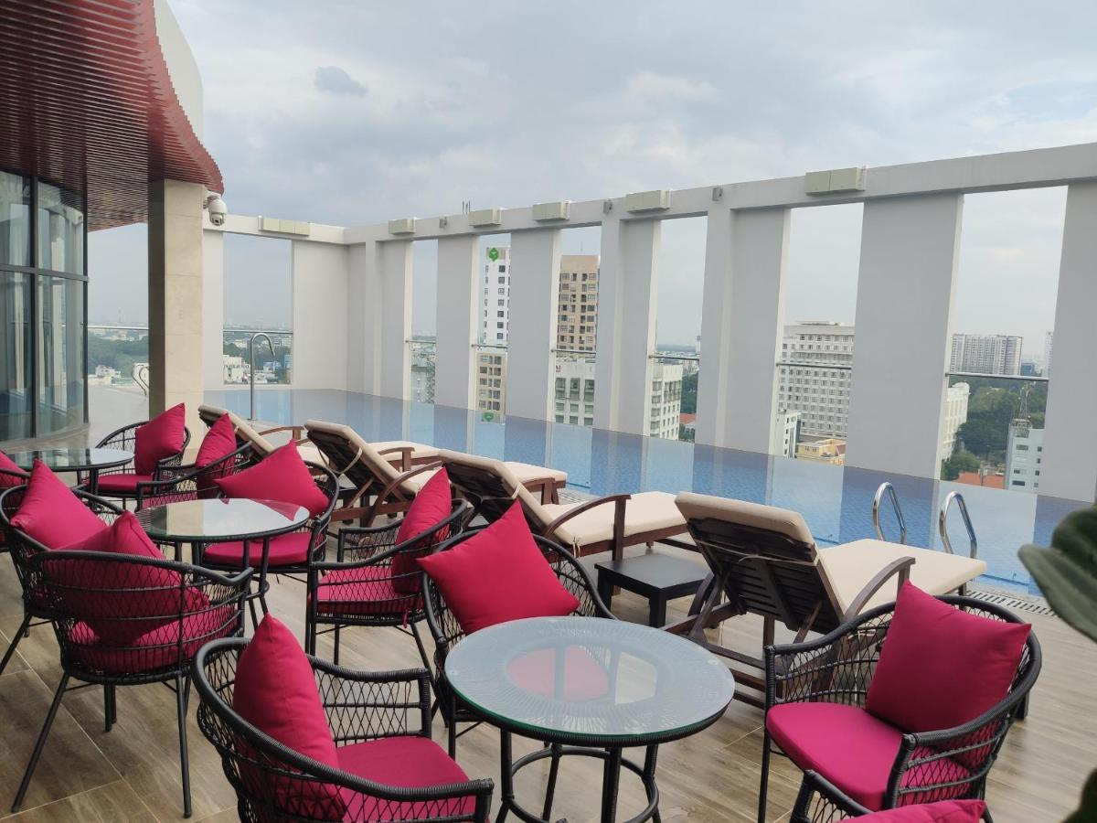 Muong Thanh Luxury Saigon 4*