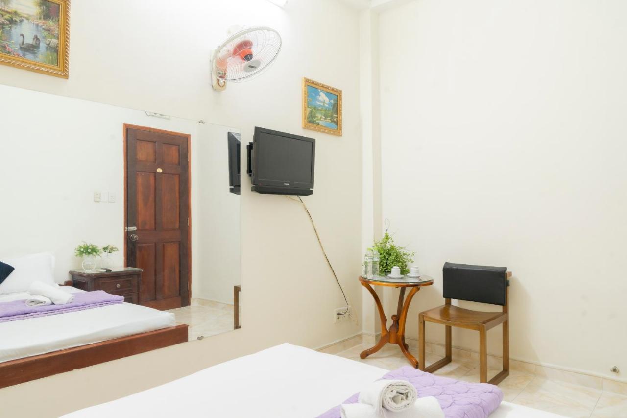 Hotel Aqua Nhu Huynh Ho Chi Minh City