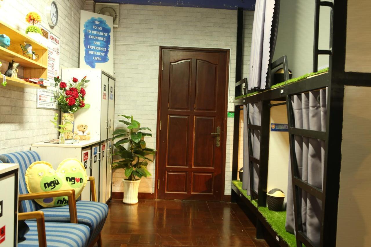 S Phuot Sai Gon - 3a Lam Son, Ward 2, Tan Binh District *