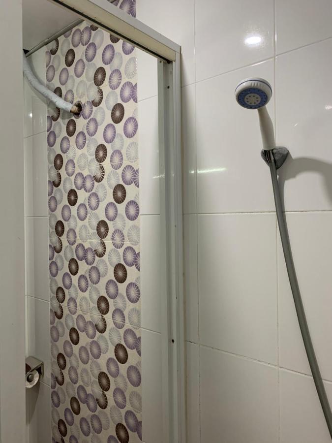 Hotel Khach San Dinh Dinh Ho Chi Minh City