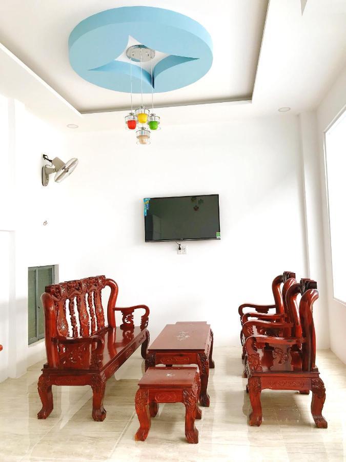 Coco Hotel *
