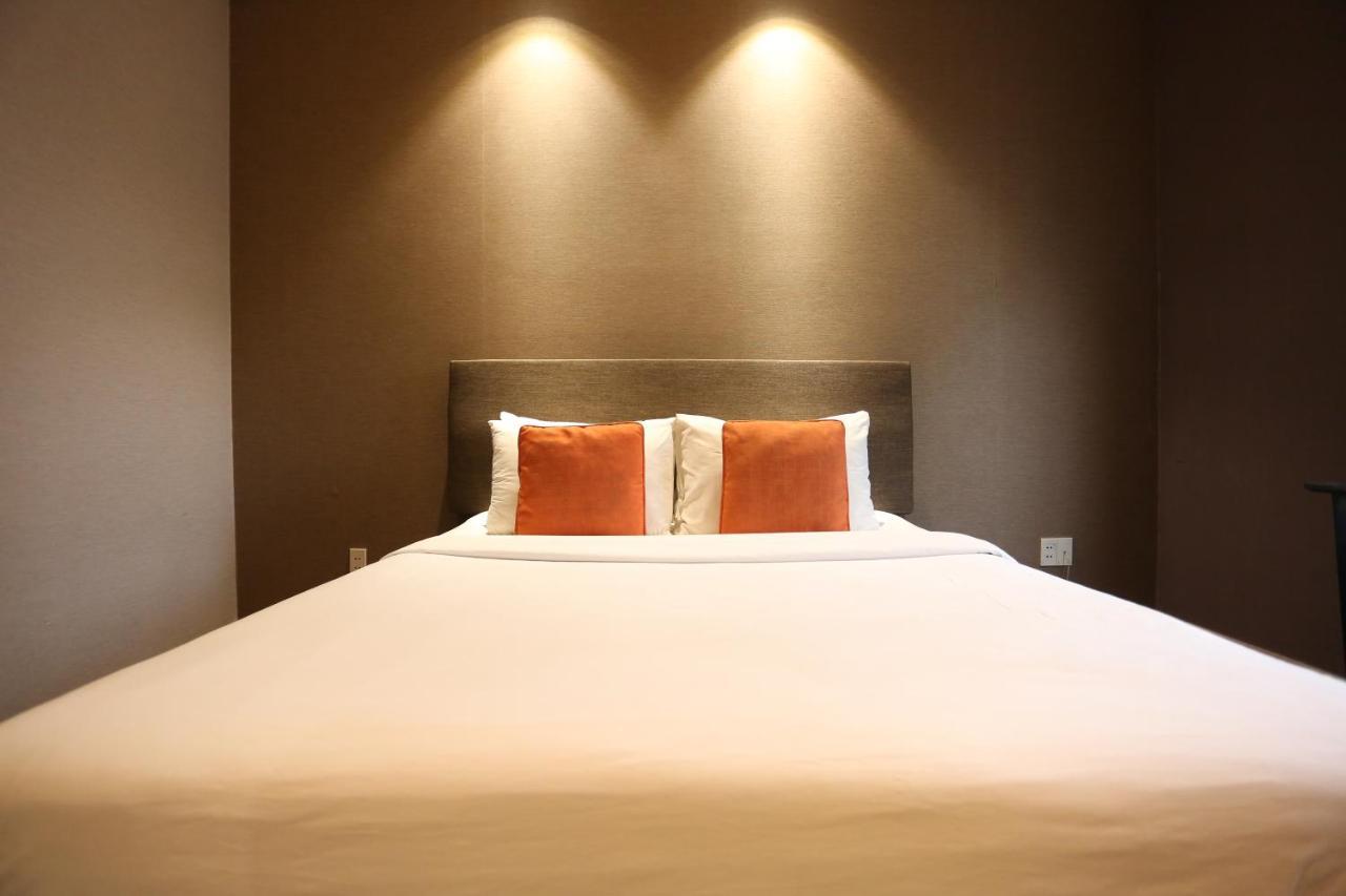 Diamond Ba Trung Aparthotel