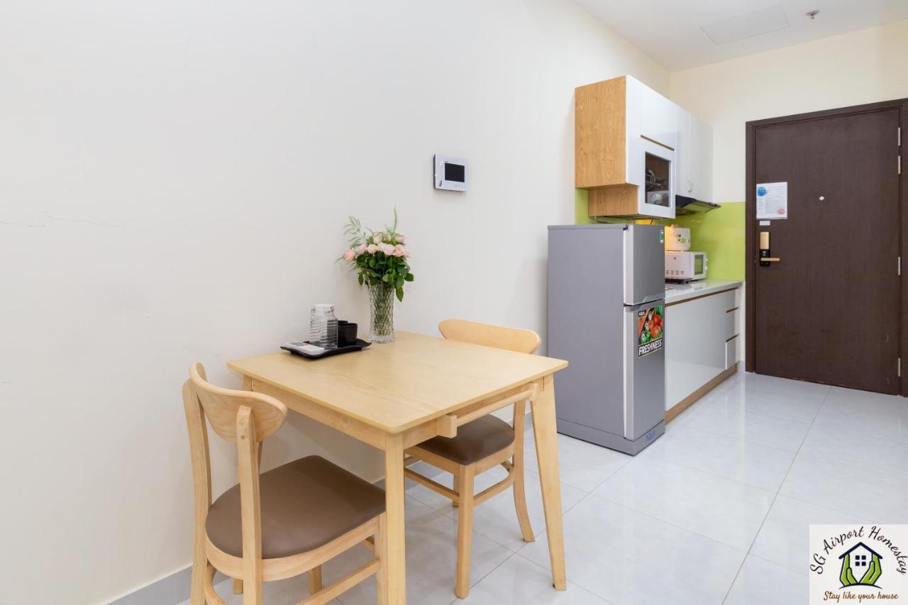 Can Ho Orchard Parkview - Tan Son Nhat Airport Homestay