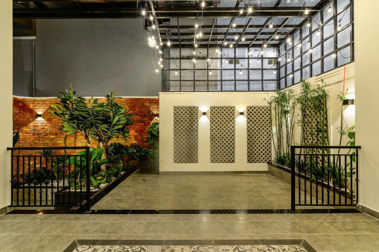 Cozrum Homes The Gallery Apartment Ho Chi Minh City