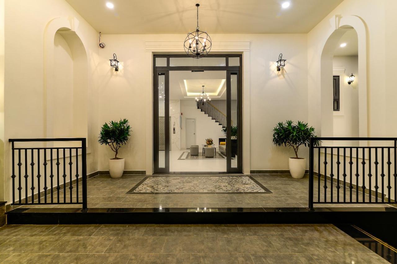 Cozrum Homes The Gallery Apartment *