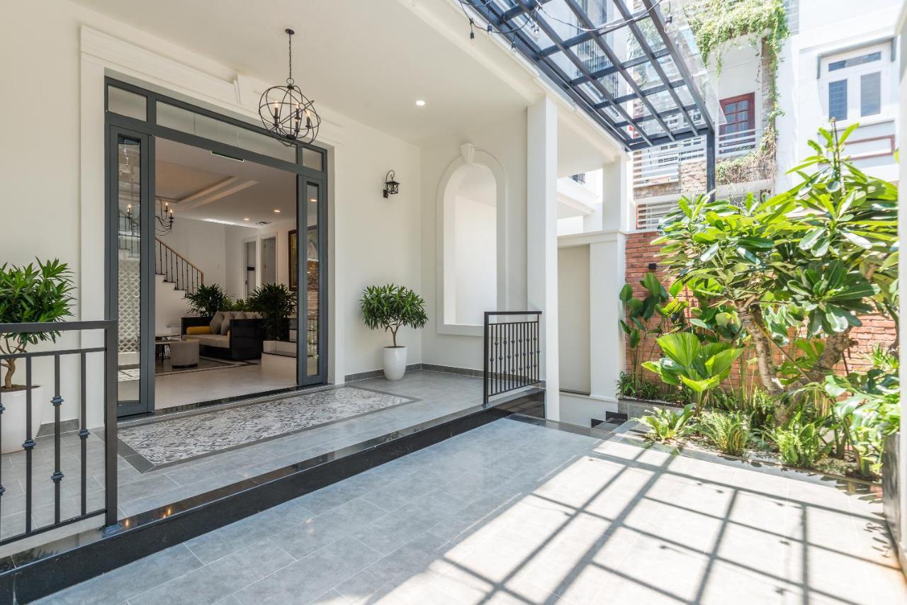 Cozrum Homes The Gallery * Ho Chi Minh City