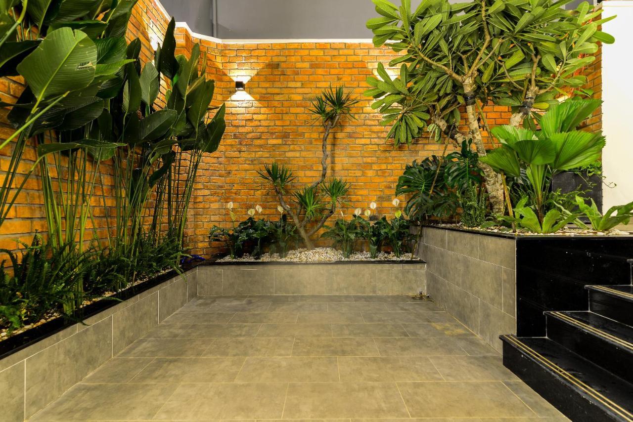 Cozrum Homes The Gallery Apartment *