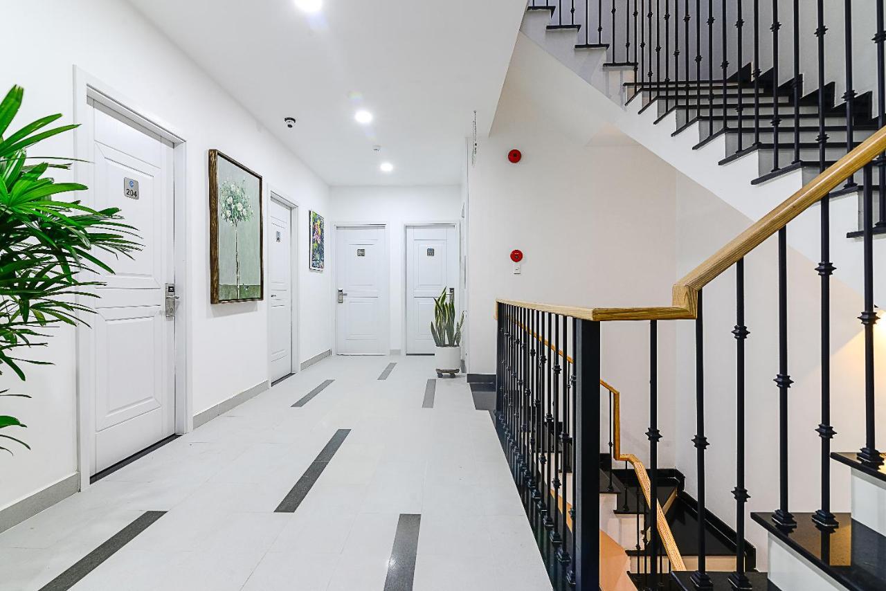 Cozrum Homes The Gallery * Ho Chi Minh City