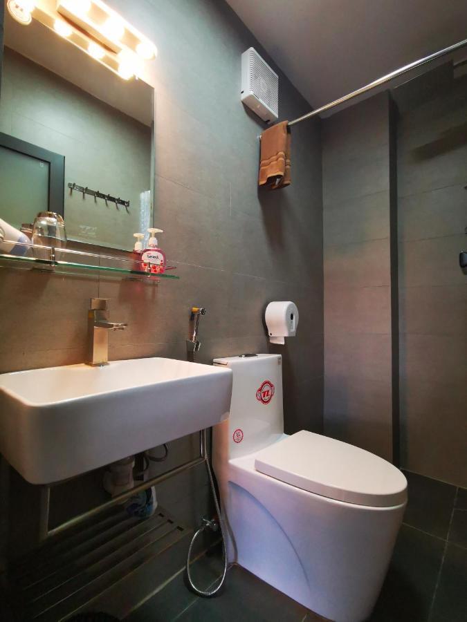 Cozy Riverview Of Livinginn Apartment Ho Chi Minh City