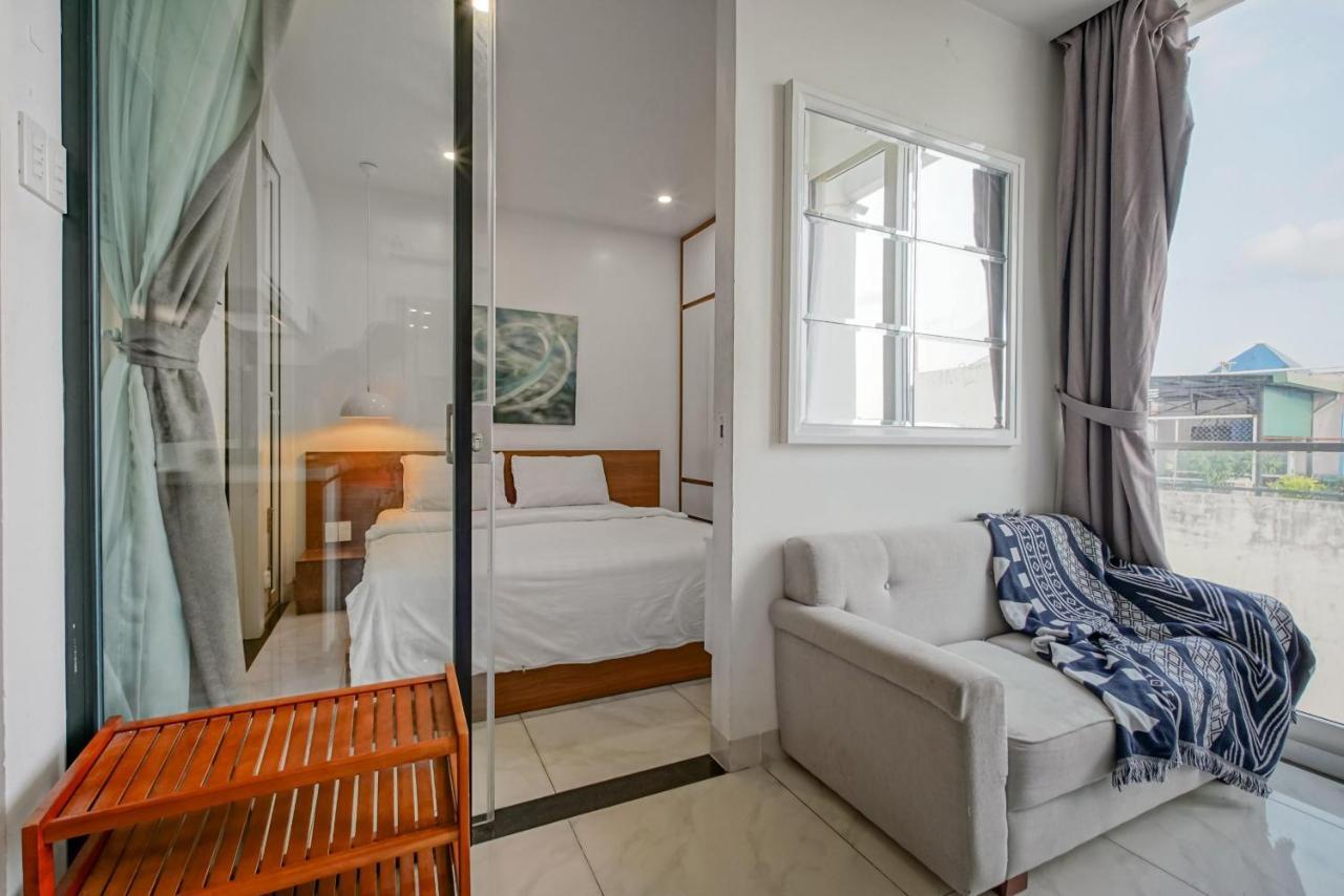 Hotel Lotus Universe 3*
