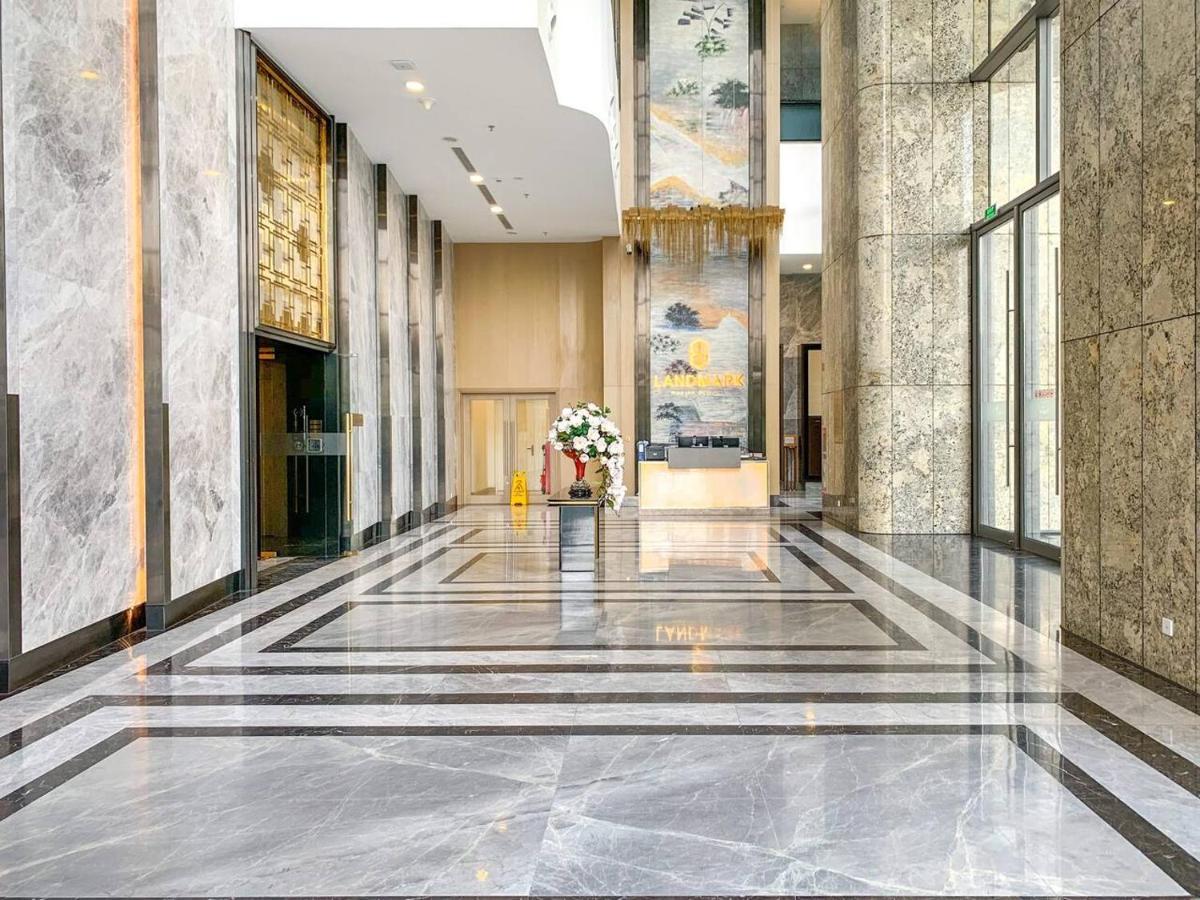 *bom Homes* Vinhomes Park- Luxury Ho Chi Minh City