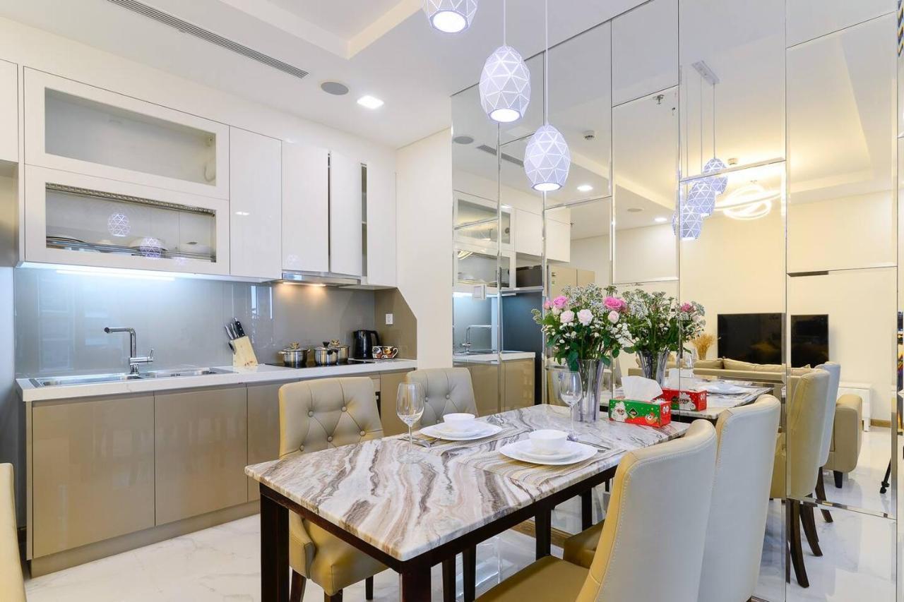 Apartment *bom Homes* Vinhomes Park- Luxury Ho Chi Minh City