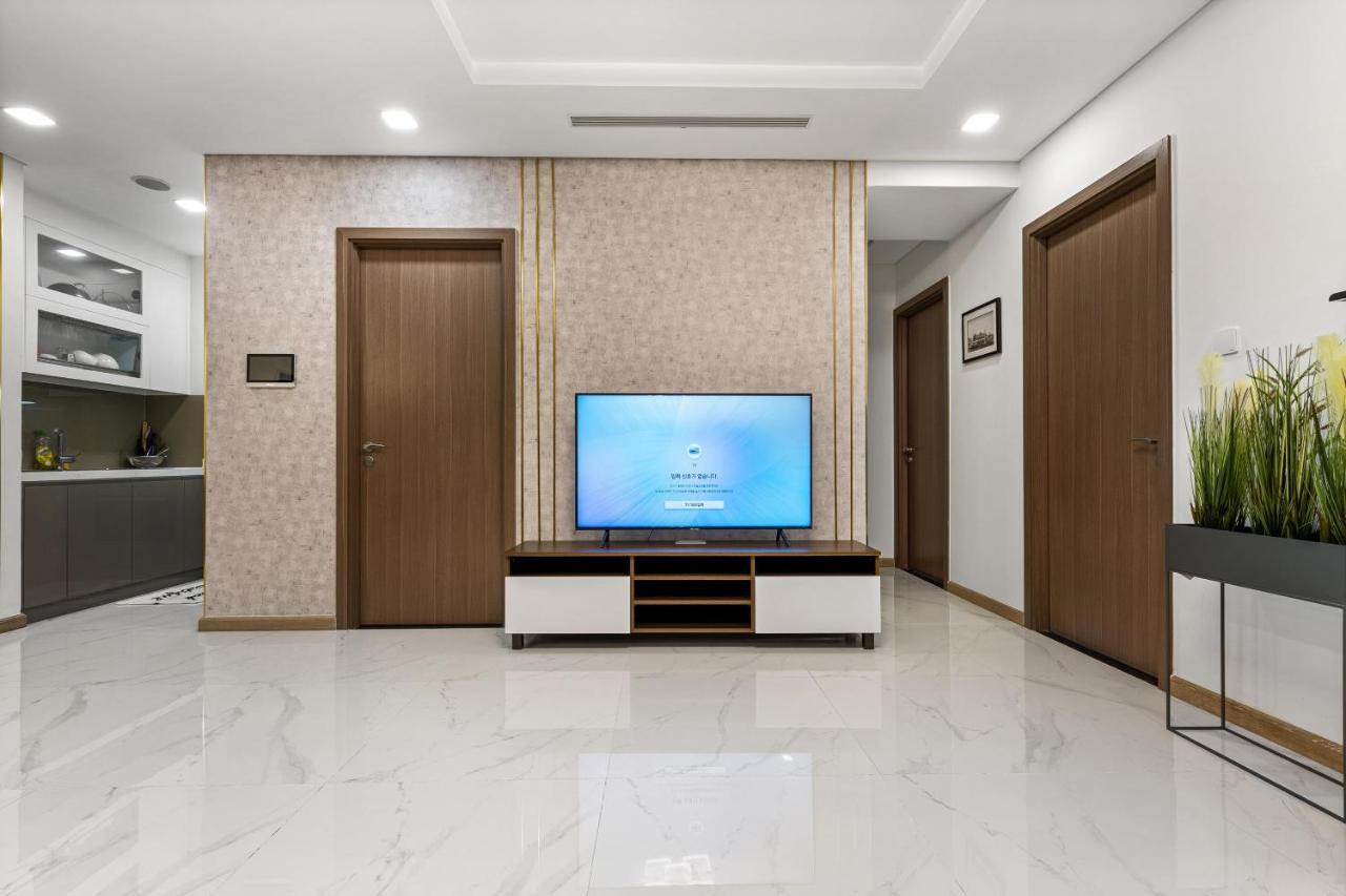 Apartment *bom Homes* Vinhomes Park- Luxury *