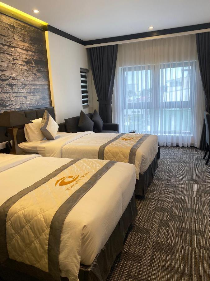 Hotel Tuong Vi Corner 3*