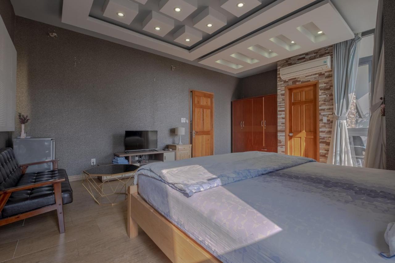 Greenwood Saigon Villa