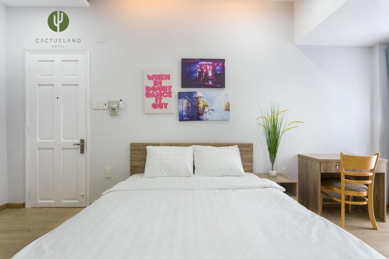 Aparthotel Cactusland &