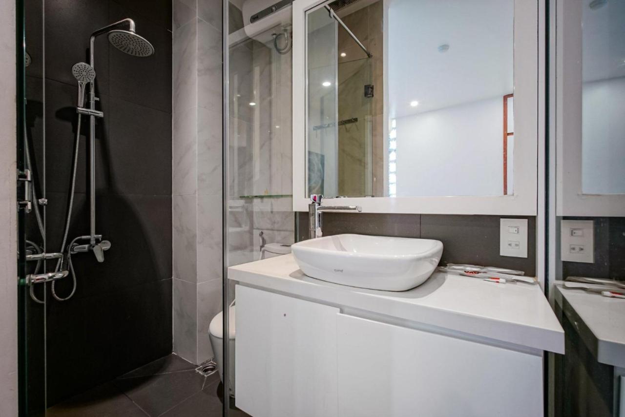 Lotus Universe Hotel 3*