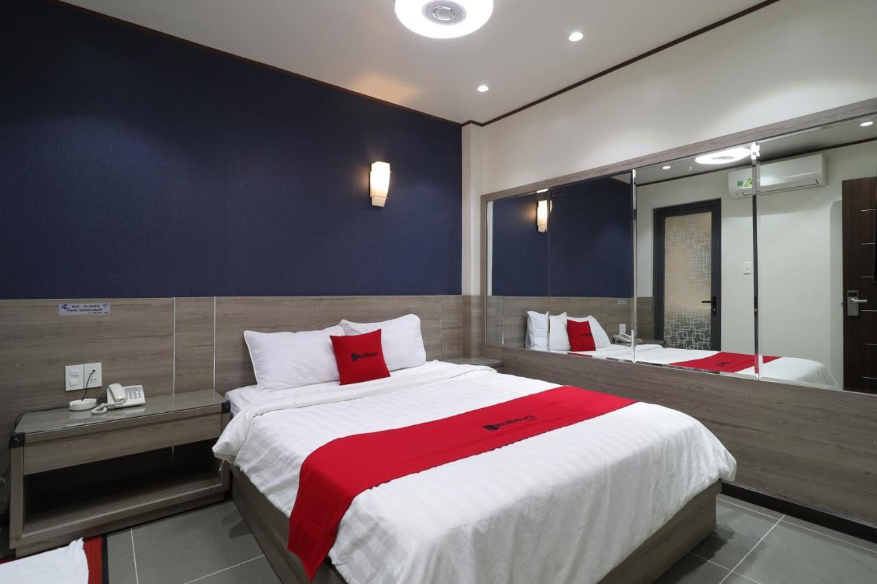 Hotel Reddoorz Plus & Cloud 9 Quang Trung 2*