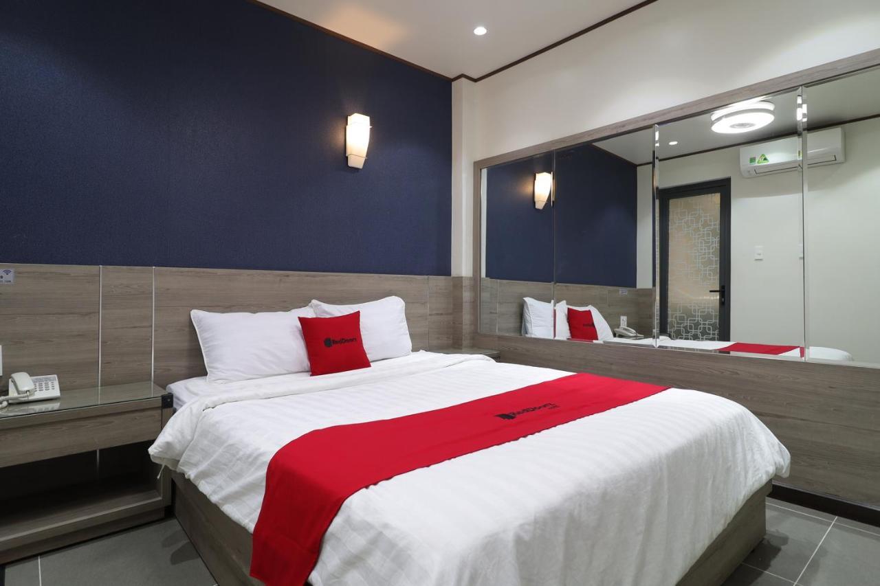 Reddoorz Plus & Cloud 9 Quang Trung 2*