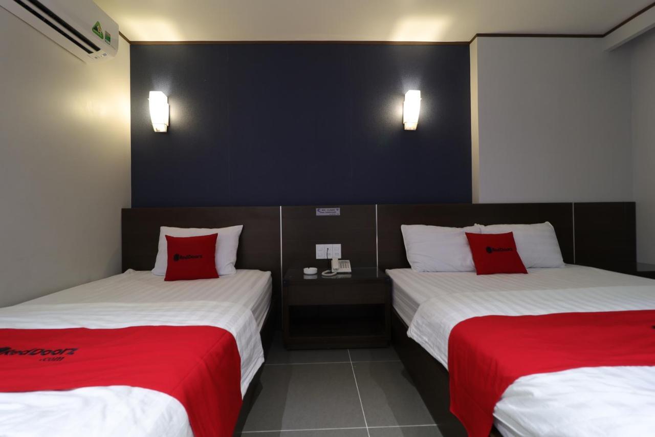 Reddoorz Plus & Cloud 9 Quang Trung 2*