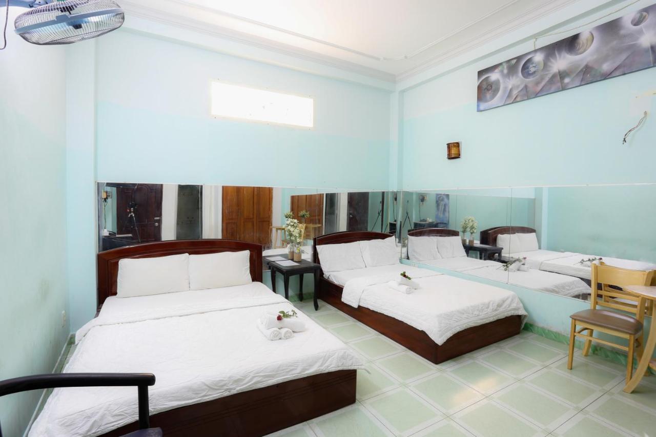 Hotel Oyo 1140 Hong Luc Ho Chi Minh City