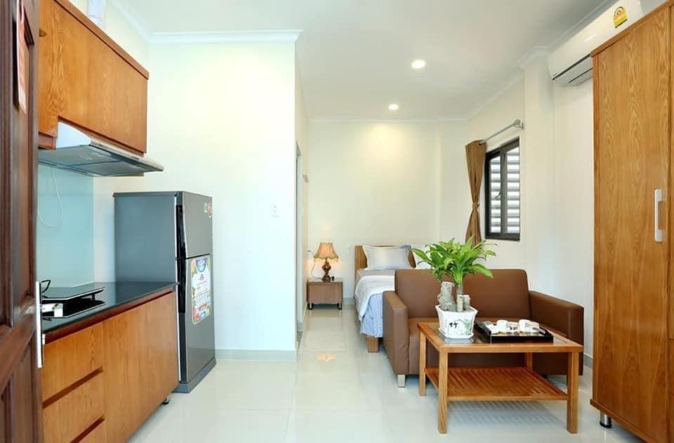 Ho Ly Chinh Thang Apartment *