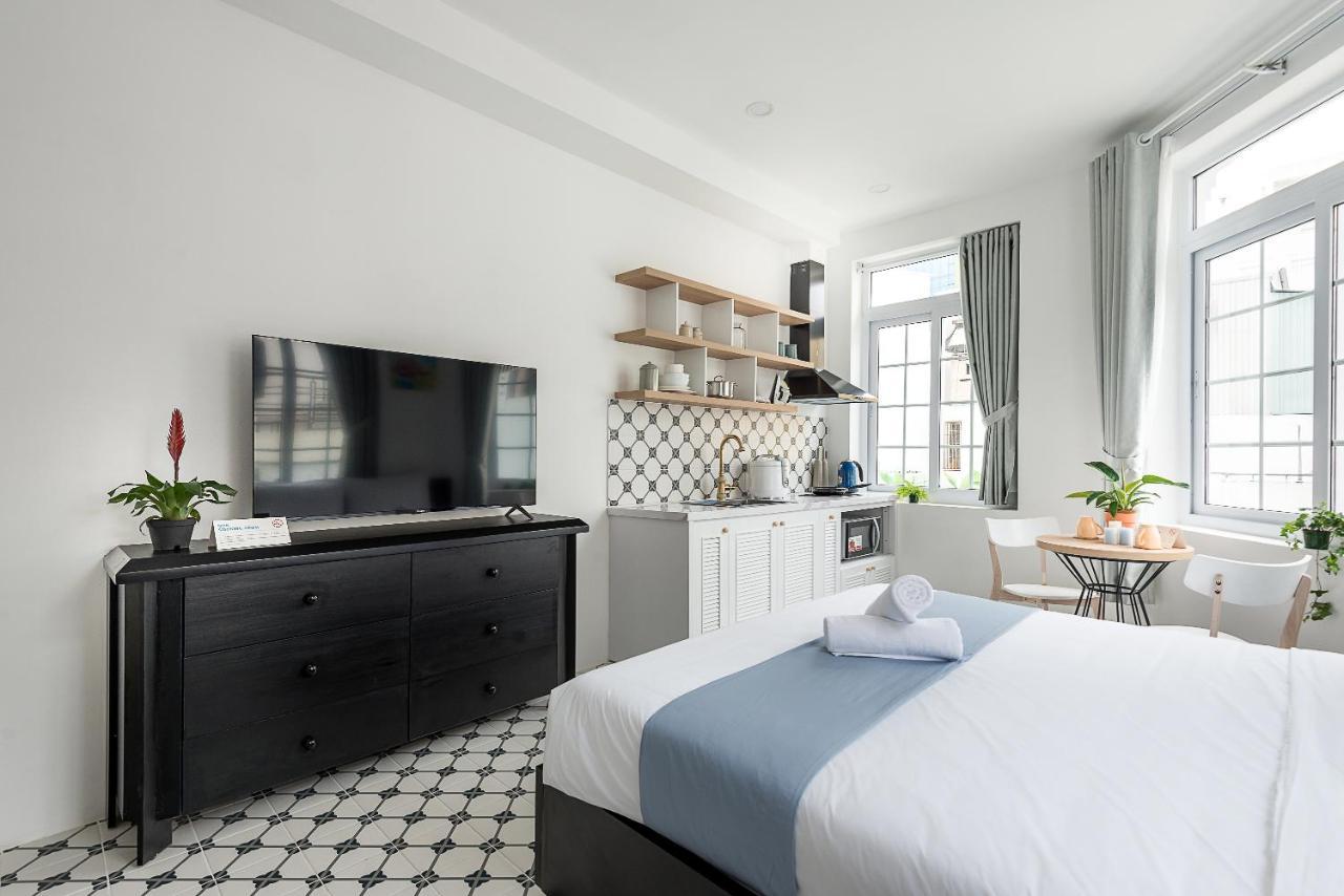 Cozrum Homes - Mango's *