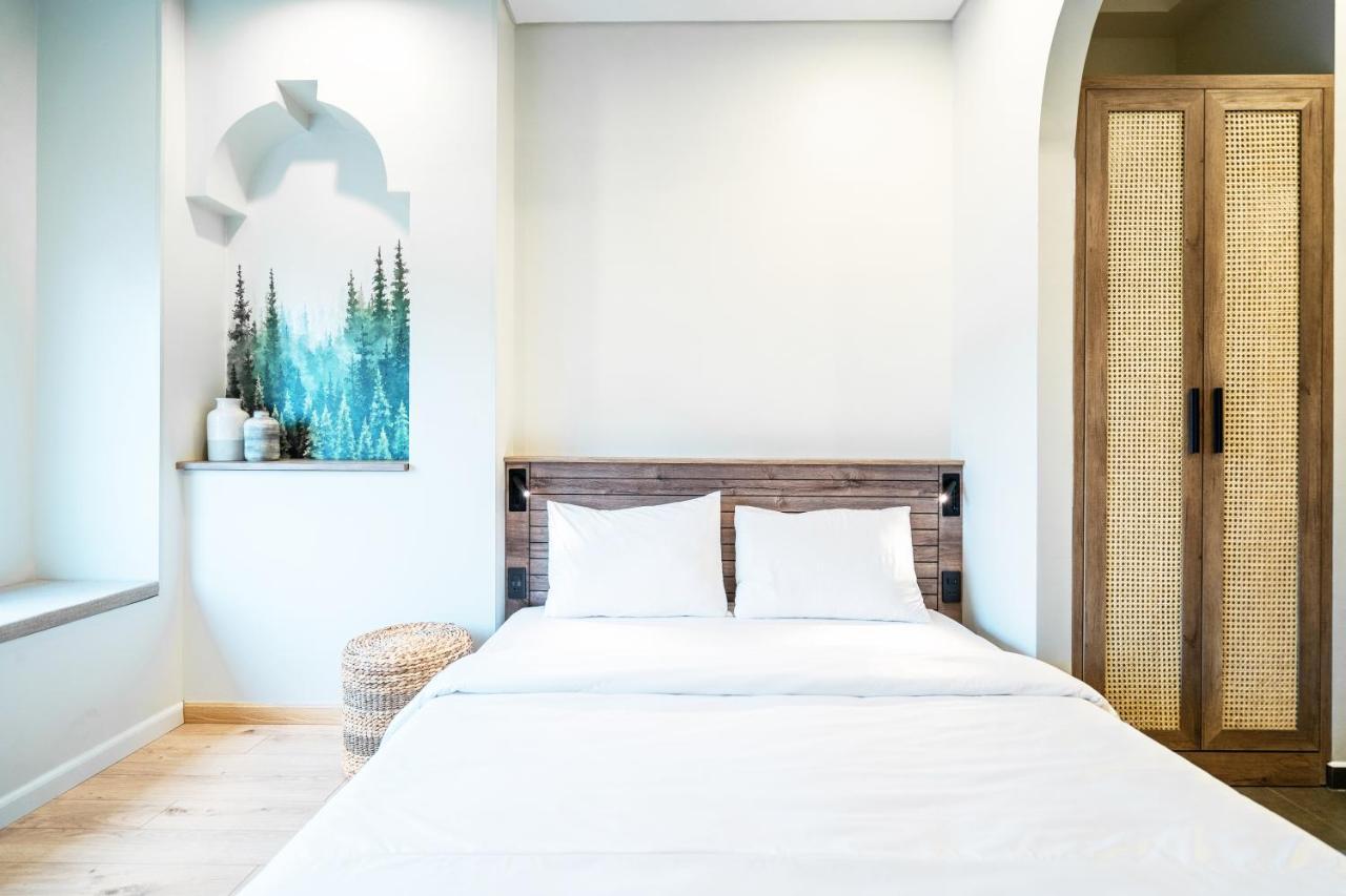 Aparthotel Mecozy Apartel