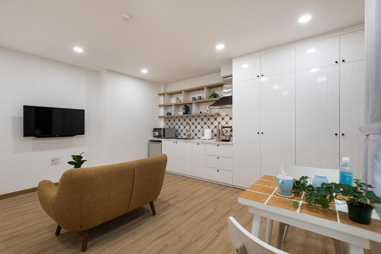 Cozrum Homes - Mango's *