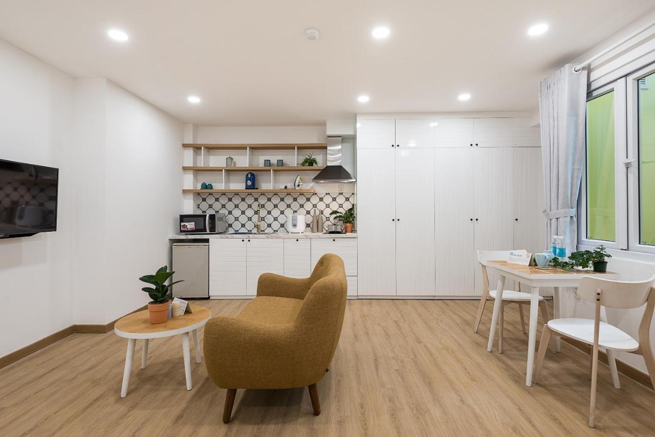 Cozrum Homes - Mango's * TP. Hồ Chí Minh