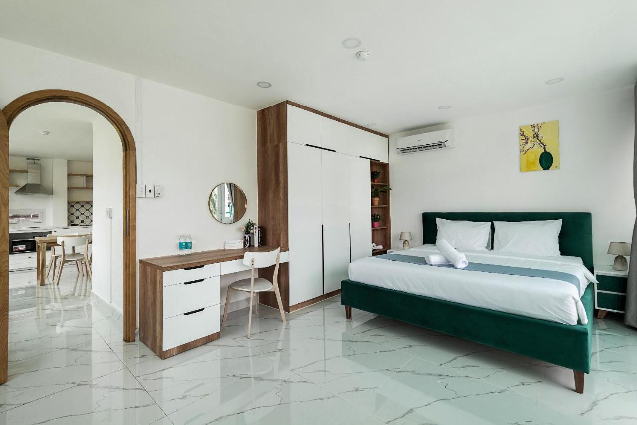 Cozrum Homes - Mango's