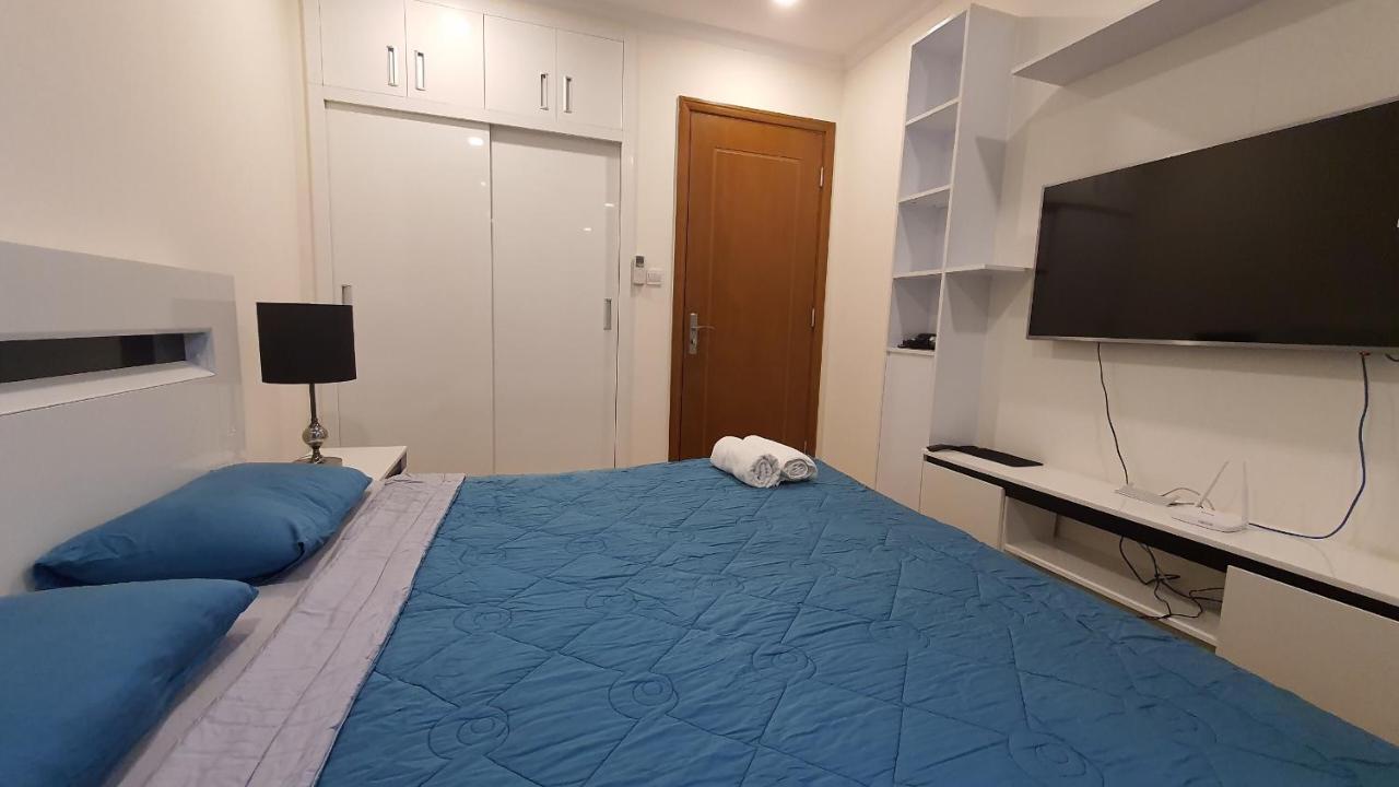 Căn hộ Cherry Homeapart Vinhomes Park *