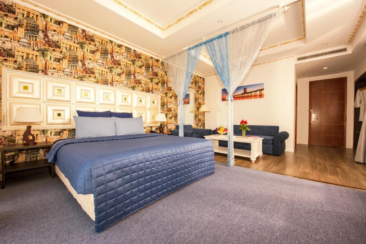 Golden Crown Hotel 3*