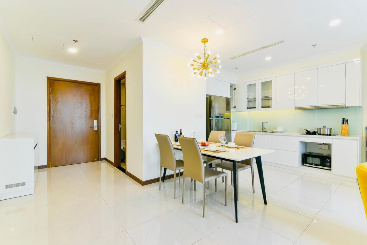 *bom Homes* Vinhomes Park- Luxury Apartment Ho Chi Minh City