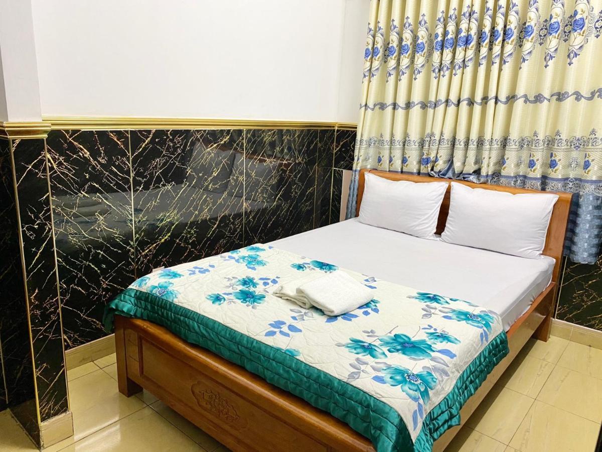 Hotel Ngoc Trinh Ho Chi Minh City