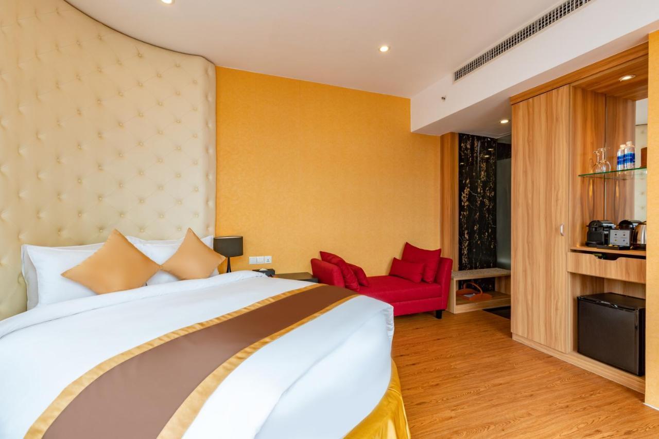 Bay 4* Ho Chi Minh City
